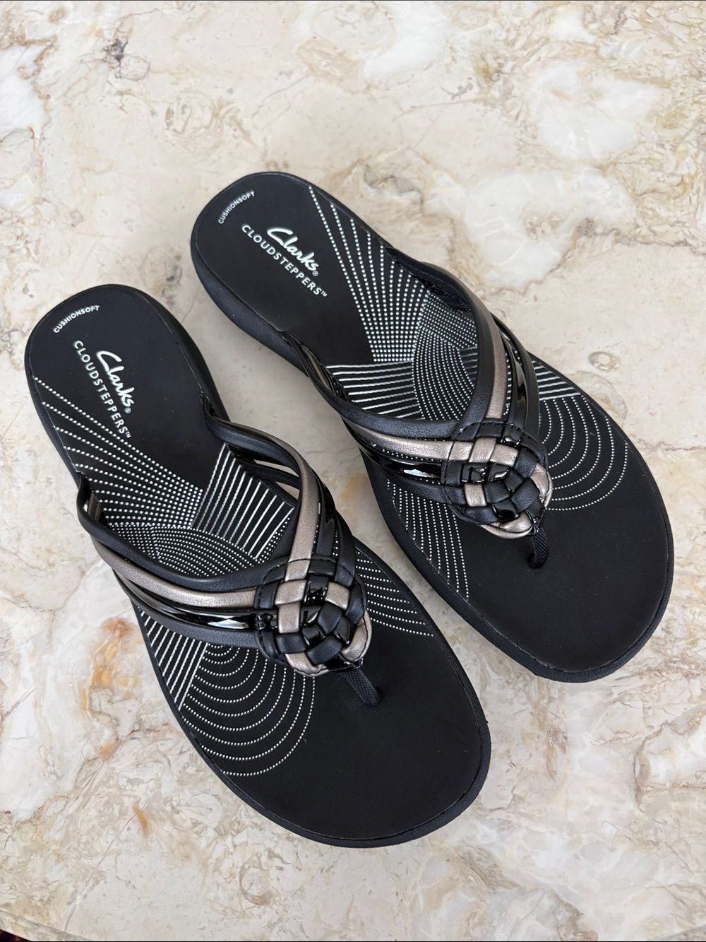 ClarksβCloud Steppers Breeze Coral Cushion Soft Flip Flop Sandals